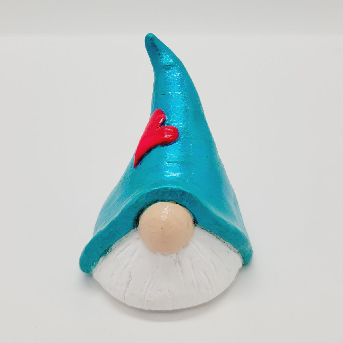 Gnome head with heart